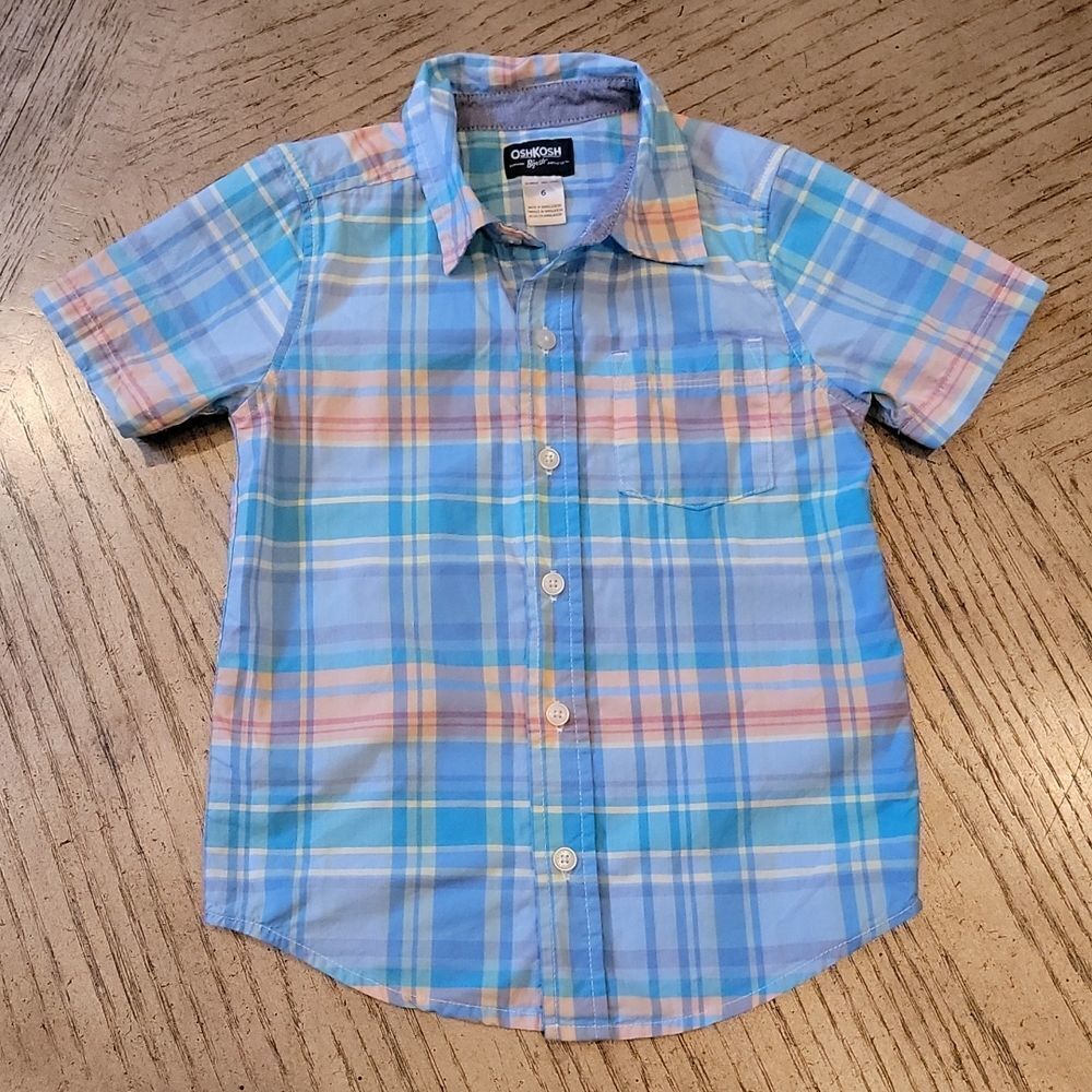 Oshkosh B'gosh size 6 plaid short sleeve button down shirt 💙🧡